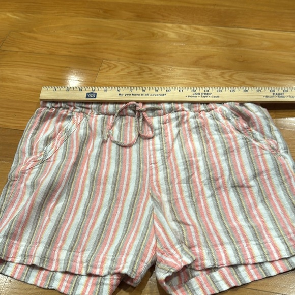 Briggs women’s linen /rayon blend striped shorts size large . - Picture 6 of 10